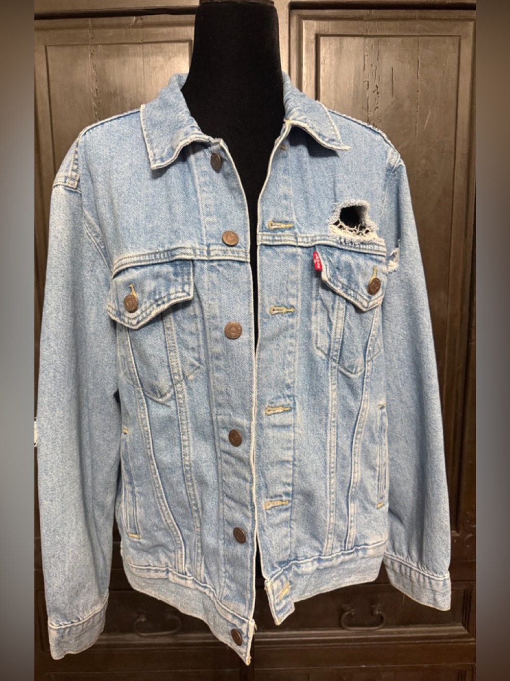 Vintage Levi's denim rugged light wash rugged jacket - size Large